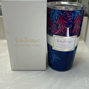 Lilly Pulitzer Stainless Steel Tumbler
Aegean Navy / Calypso Coast 20 oz NWT